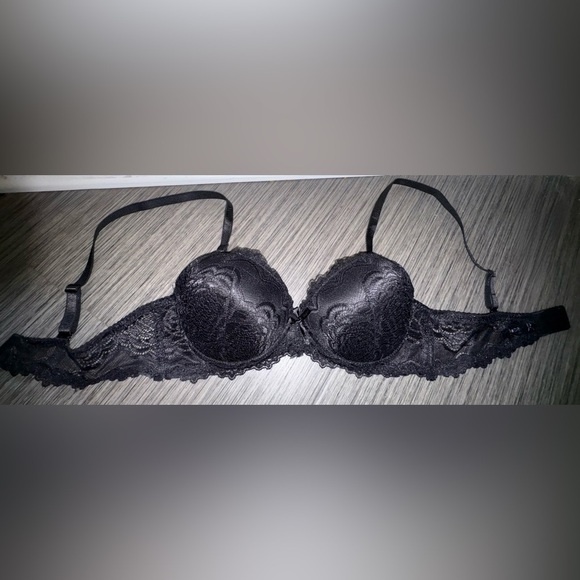 Fashion Nova Women’s Size 36C Push-Up Adjustable Black Lace Bra NWOT - Picture 1 of 8